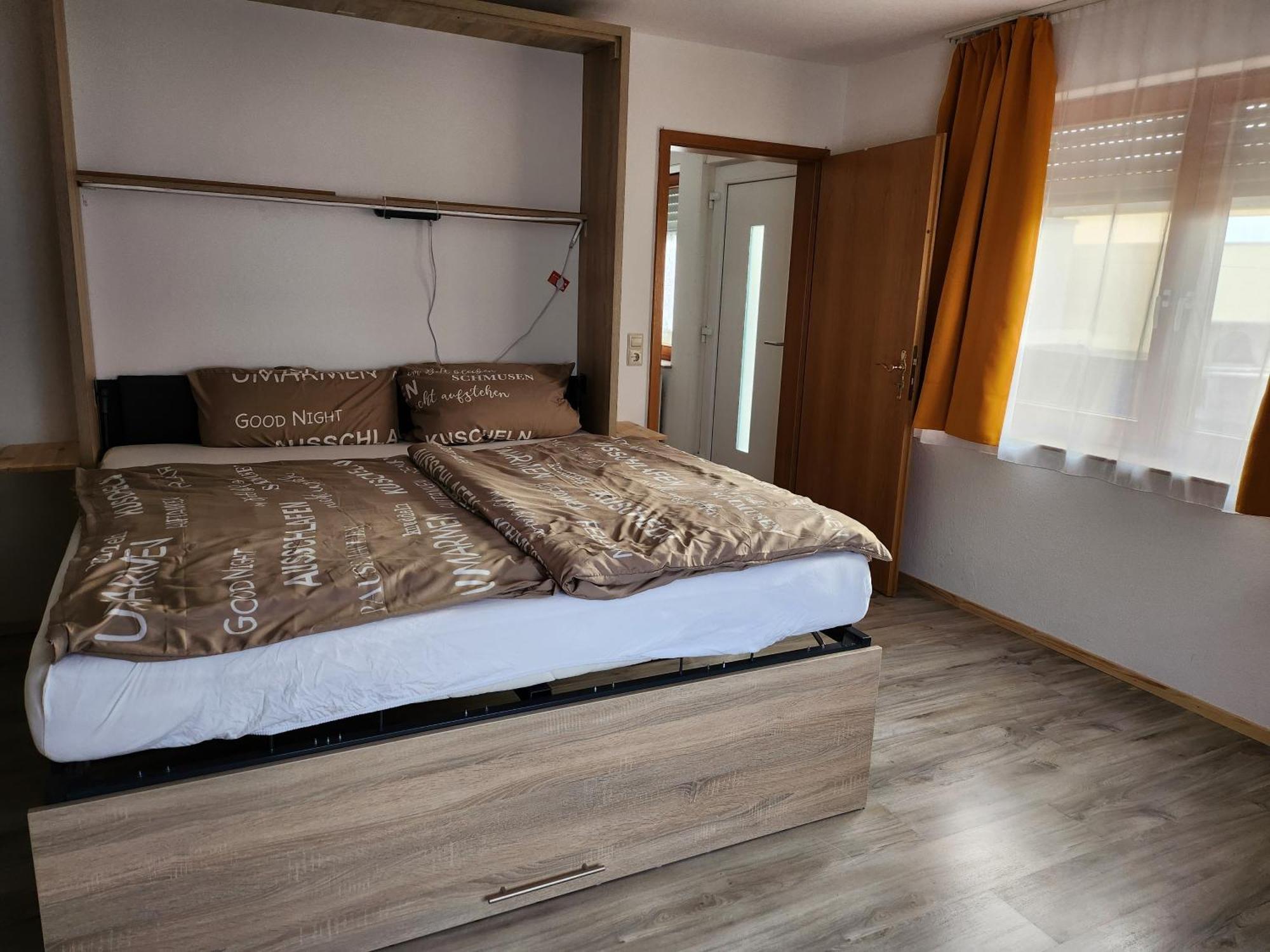 Schellis Gaestezimmer Enzklösterle Buitenkant foto